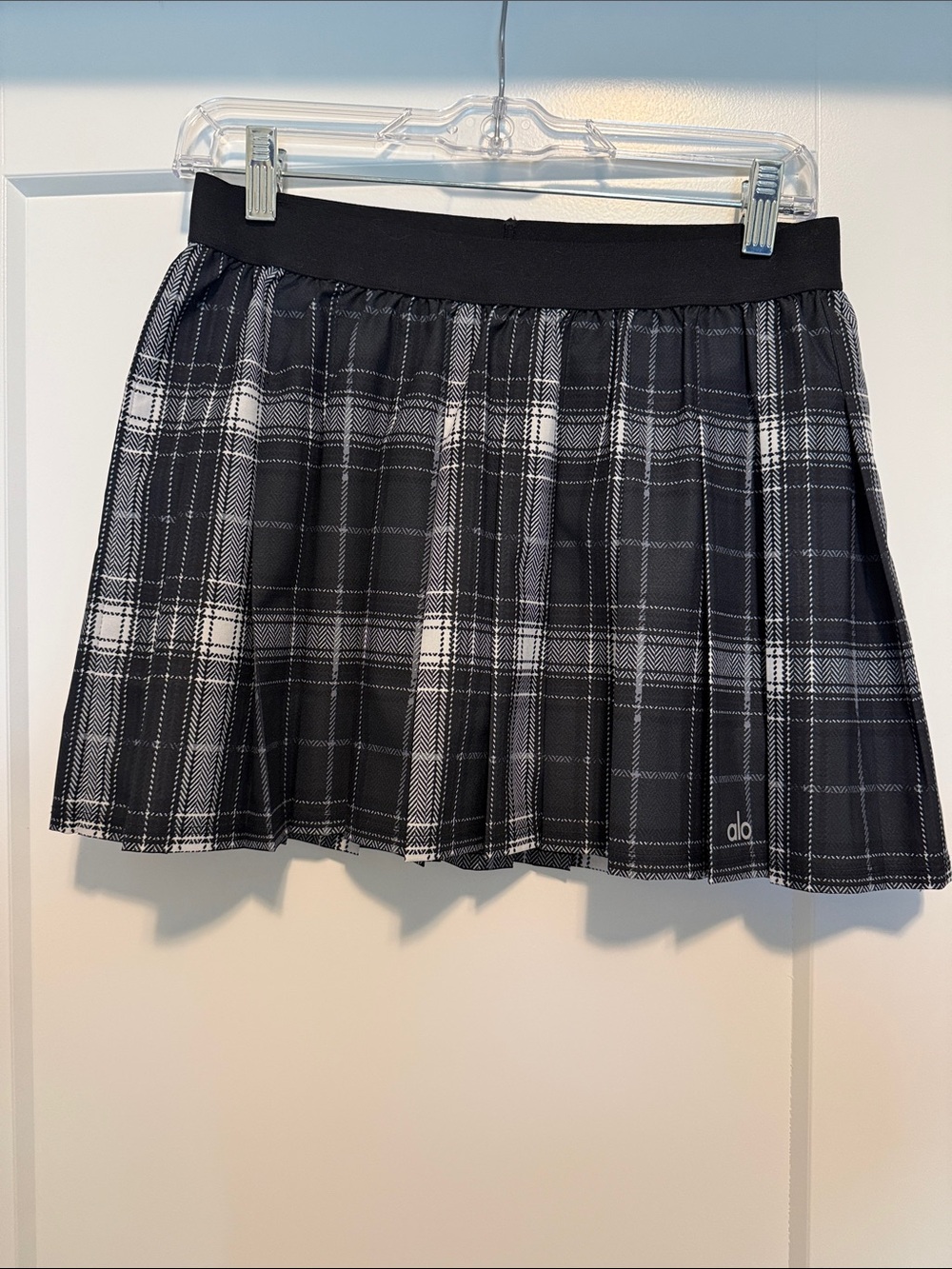 ALO Yoga Black & White Plaid Tennis Pocket Skort